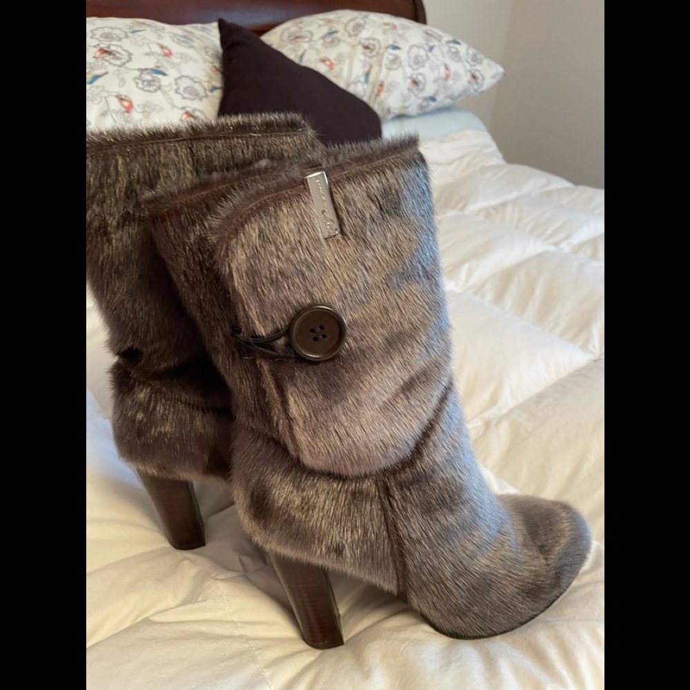 Authentic high heel seal skin boots